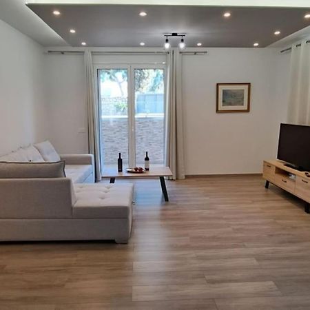 Anemonis Apartment Nafplio Luaran gambar